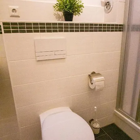 Cozy Domicile Center South